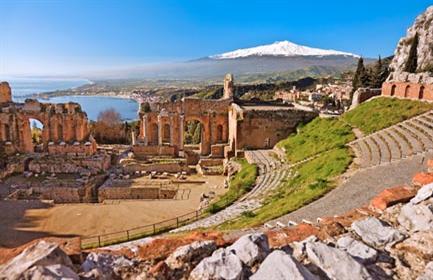 Start planning your cruise and book your excursions to Taormina, Mount Etna and Messina