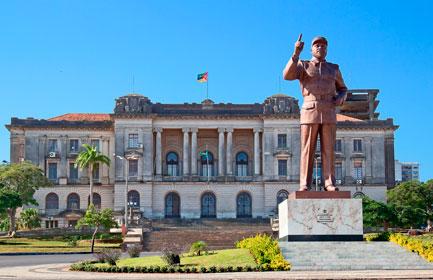 The flows of Portuguese colonials 